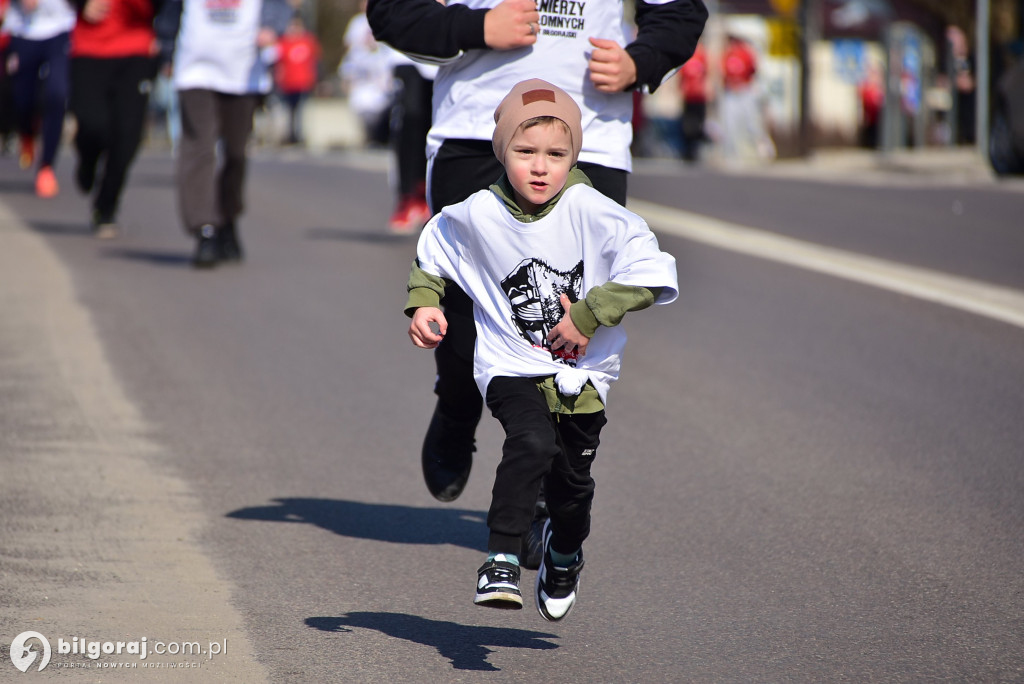 Prawda, która wygrywa z zapomnieniem. Relacja z Biłgorajskiego Biegu Pamięci Żołnierzy Wyklętych