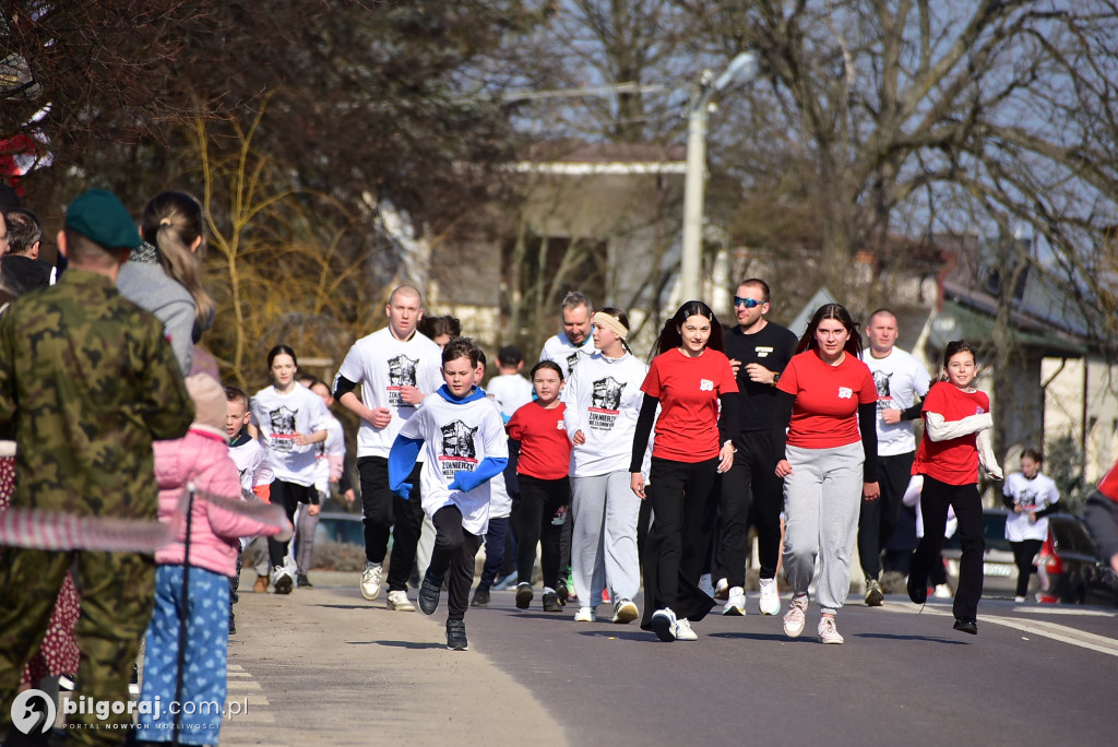 Prawda, która wygrywa z zapomnieniem. Relacja z Biłgorajskiego Biegu Pamięci Żołnierzy Wyklętych
