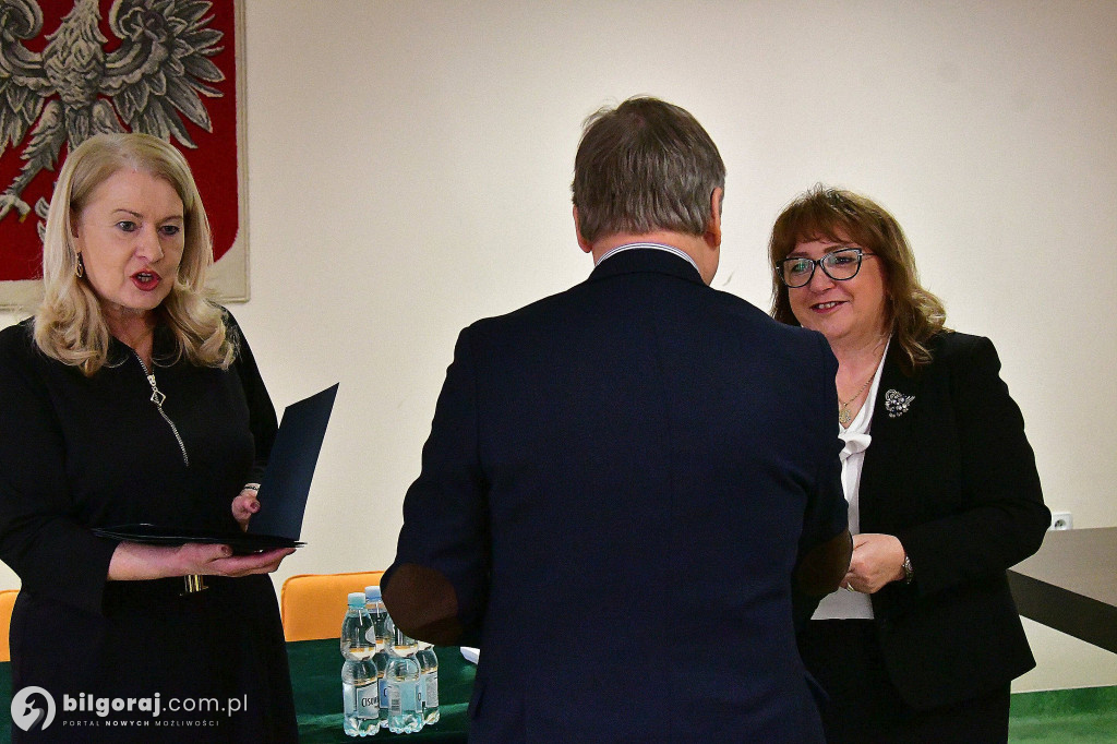 Nowa kadencja Powiatowej Rady Rynku Pracy. Wicestarosta wręczyła powołania