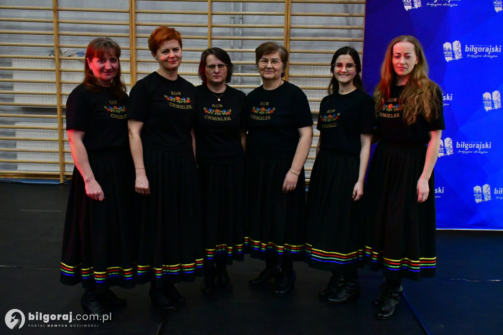 Ponad tysiąc kobiet w biłgorajskiej „Budowlance”. Tak świętował Powiat