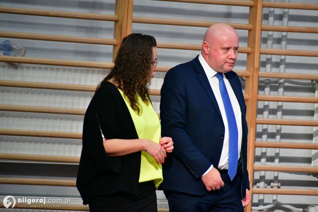 Ponad tysiąc kobiet w biłgorajskiej „Budowlance”. Tak świętował Powiat