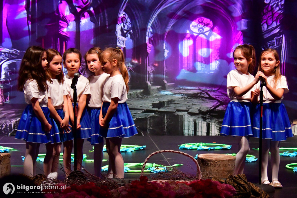 Ponad tysiąc kobiet w biłgorajskiej „Budowlance”. Tak świętował Powiat