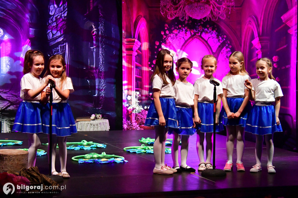 Ponad tysiąc kobiet w biłgorajskiej „Budowlance”. Tak świętował Powiat