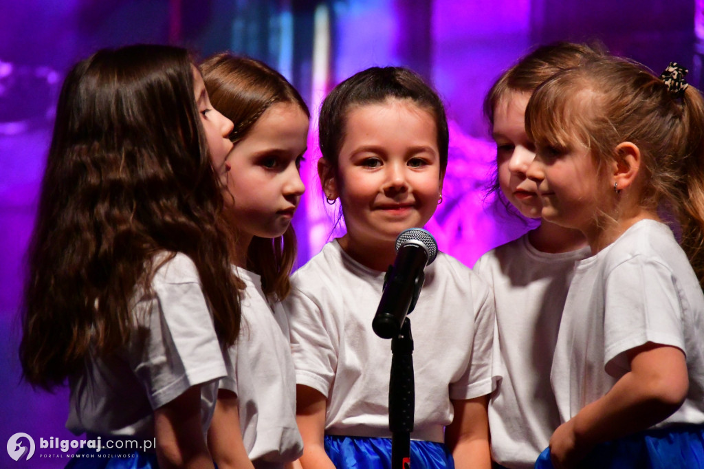 Ponad tysiąc kobiet w biłgorajskiej „Budowlance”. Tak świętował Powiat