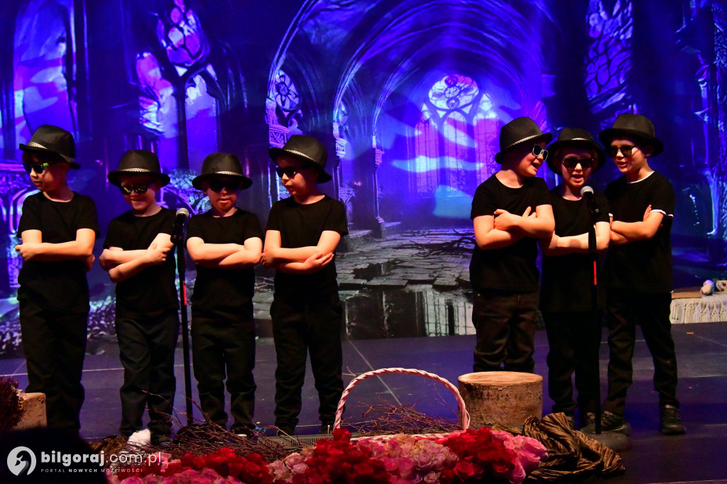 Ponad tysiąc kobiet w biłgorajskiej „Budowlance”. Tak świętował Powiat