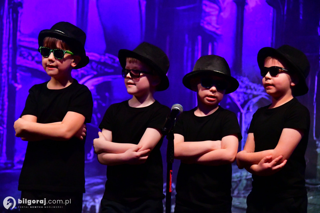 Ponad tysiąc kobiet w biłgorajskiej „Budowlance”. Tak świętował Powiat