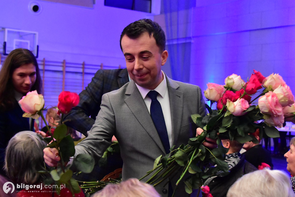 Ponad tysiąc kobiet w biłgorajskiej „Budowlance”. Tak świętował Powiat