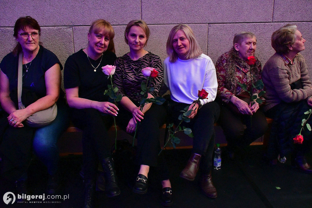 Ponad tysiąc kobiet w biłgorajskiej „Budowlance”. Tak świętował Powiat