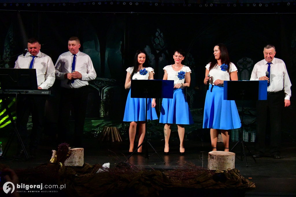 Ponad tysiąc kobiet w biłgorajskiej „Budowlance”. Tak świętował Powiat