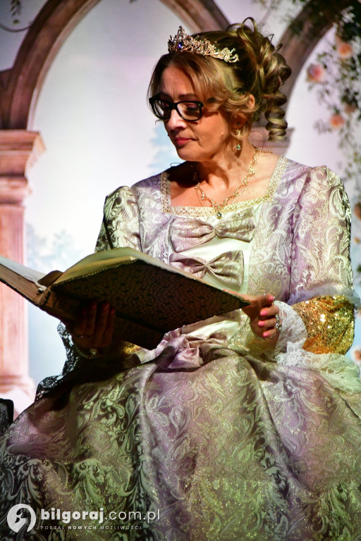 Ponad tysiąc kobiet w biłgorajskiej „Budowlance”. Tak świętował Powiat