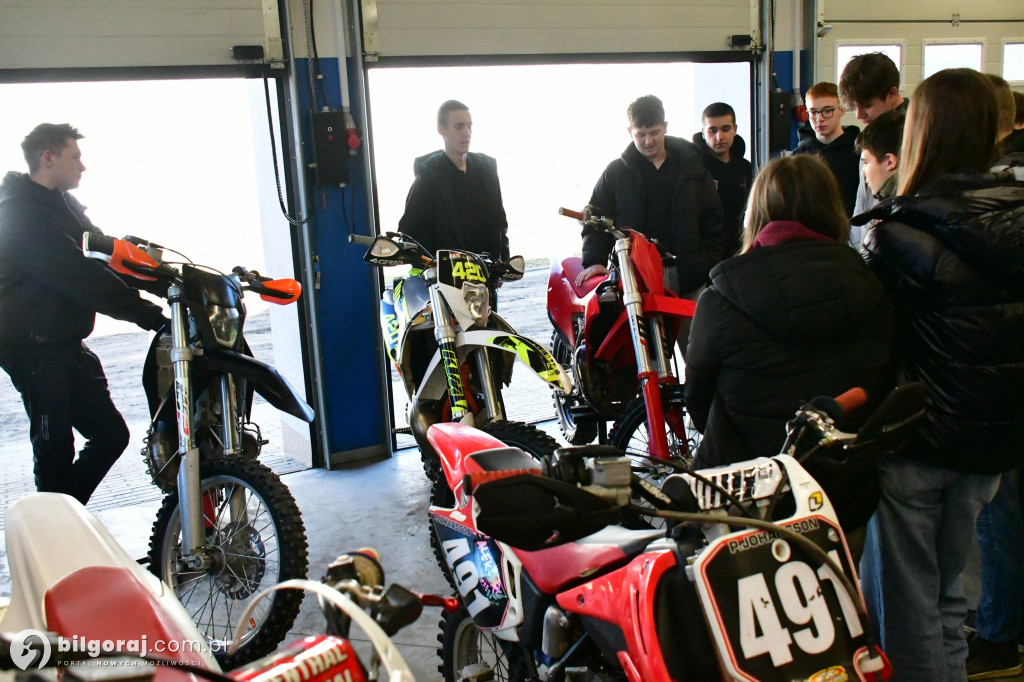 PGE, warsztaty i starsi koledzy. Tak RCEZ w Biłgoraju przyciąga przyszłych fachowców