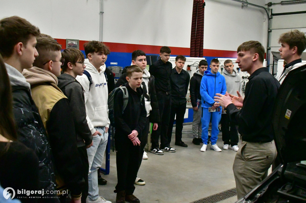 PGE, warsztaty i starsi koledzy. Tak RCEZ w Biłgoraju przyciąga przyszłych fachowców