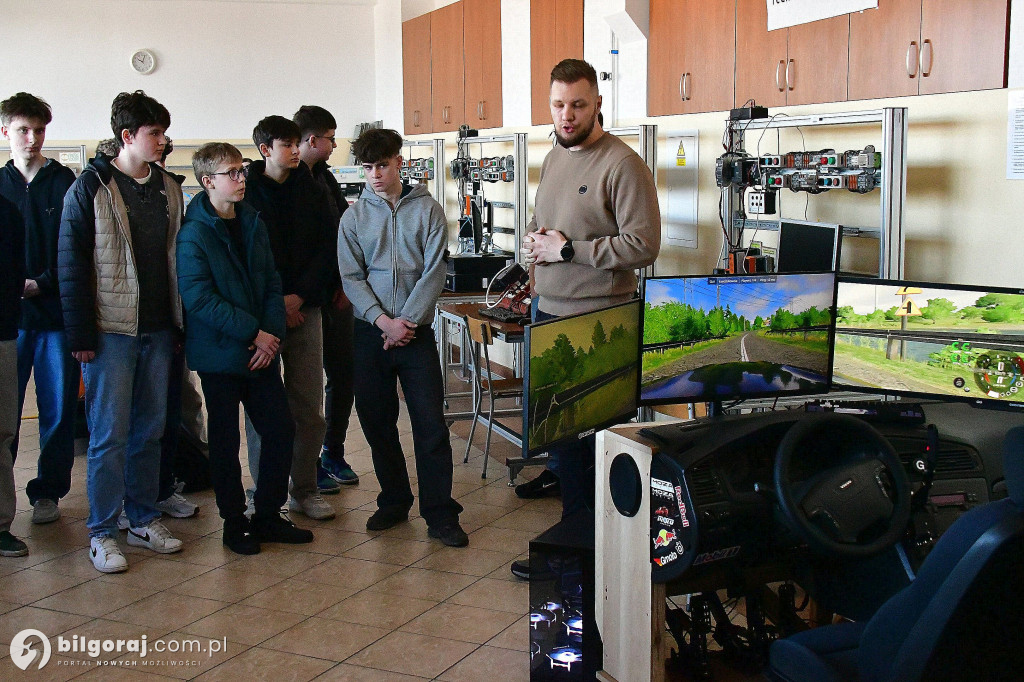 PGE, warsztaty i starsi koledzy. Tak RCEZ w Biłgoraju przyciąga przyszłych fachowców
