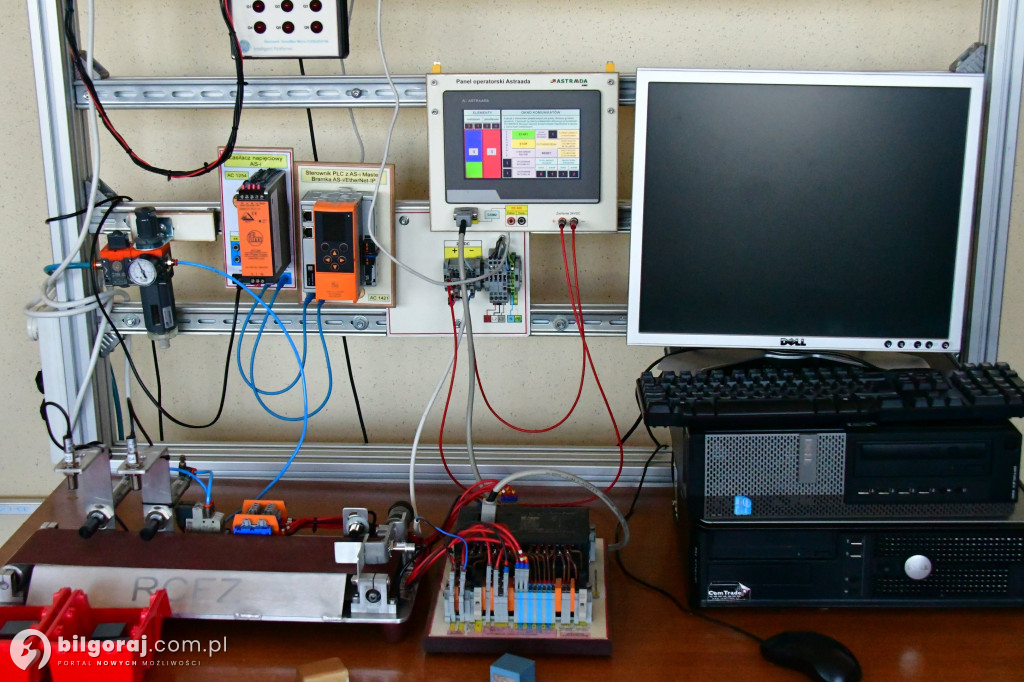 PGE, warsztaty i starsi koledzy. Tak RCEZ w Biłgoraju przyciąga przyszłych fachowców