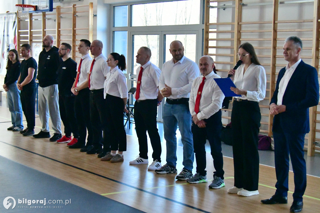 Młodzi wojownicy na macie w Potoku Górnym. Relacja z Ligi Ju-Jitsu Karate