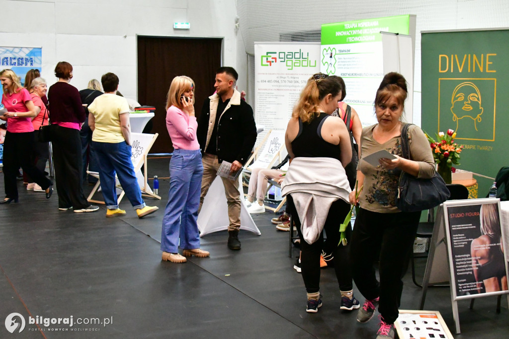 Sportowa energia i kobieca siła. Tak biłgorajanki świętowały w OSiR