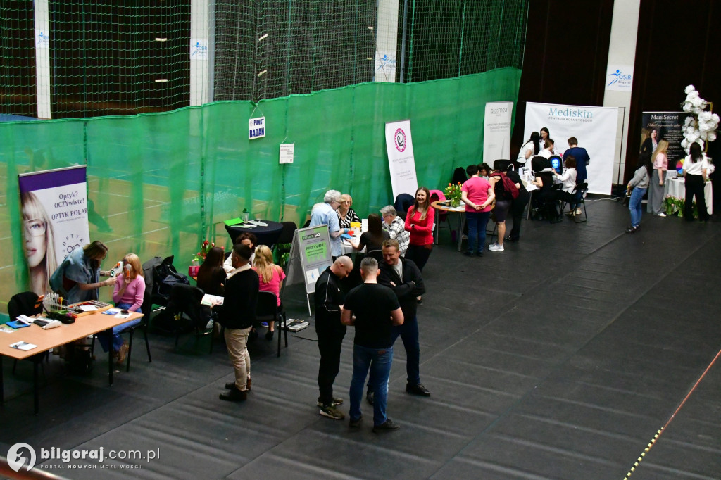 Sportowa energia i kobieca siła. Tak biłgorajanki świętowały w OSiR