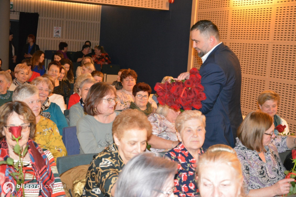 Filmowy wieczór w TOK. Relacja z Gminnego Dnia Kobiet