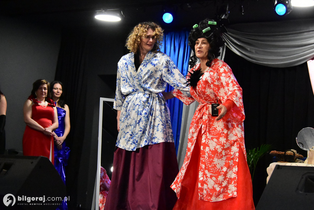 Biszcza w ukłonie dla Pań. Wyjątkowe świętowanie w GOSiR
