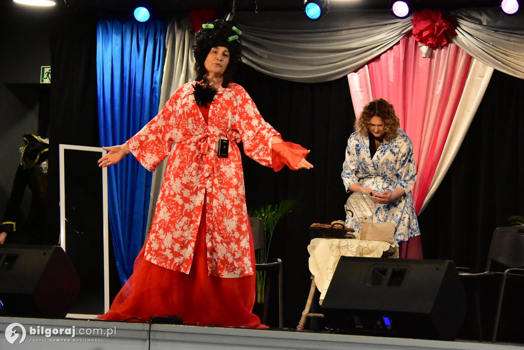 Biszcza w ukłonie dla Pań. Wyjątkowe świętowanie w GOSiR