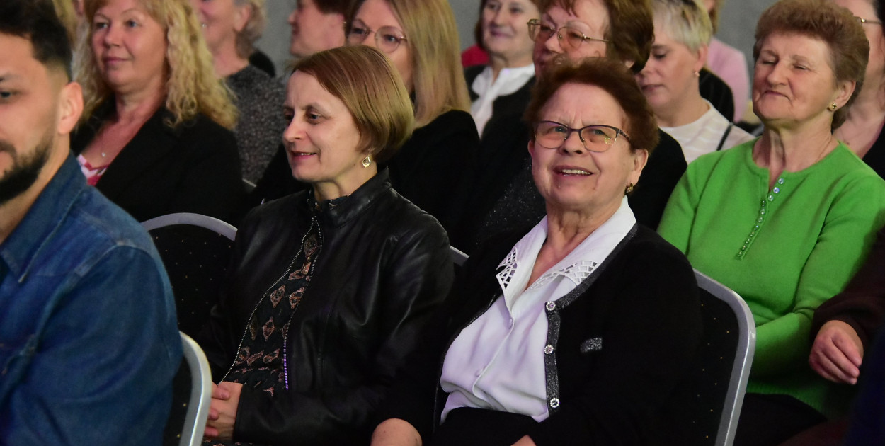 Wielka premiera w Potoku Górnym. Gminny Dzień Kobiet w nowej hali