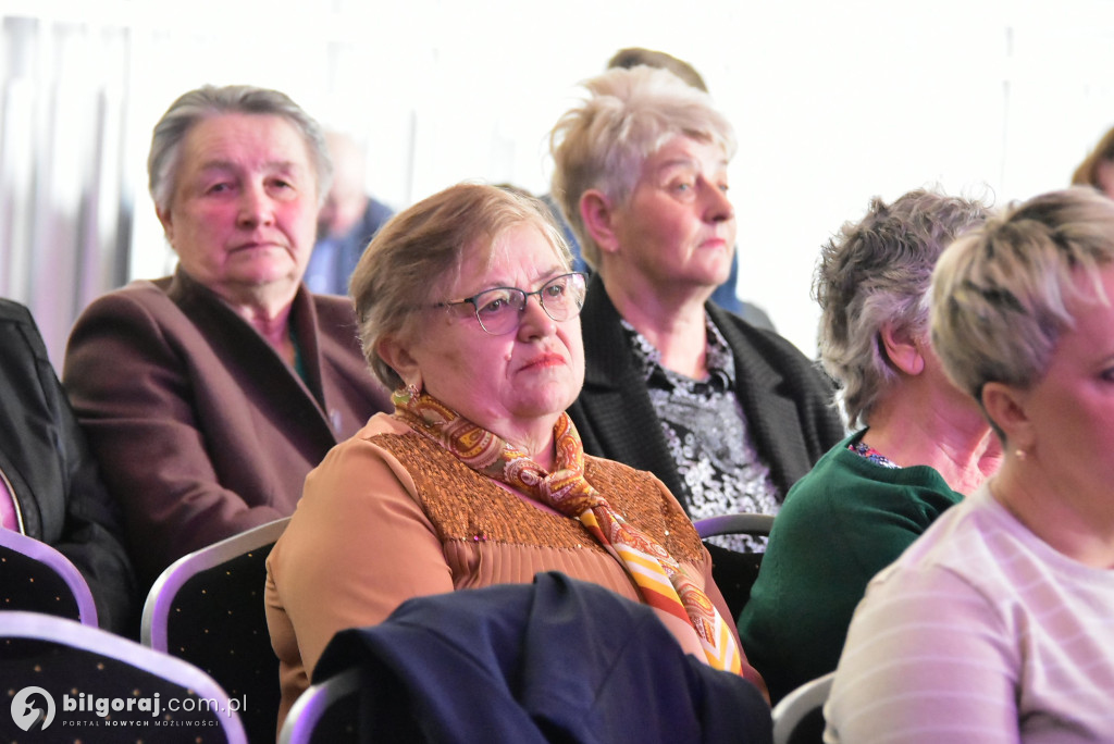 Wielka premiera w Potoku Górnym. Gminny Dzień Kobiet w nowej hali