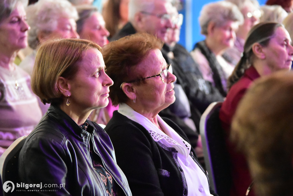 Wielka premiera w Potoku Górnym. Gminny Dzień Kobiet w nowej hali