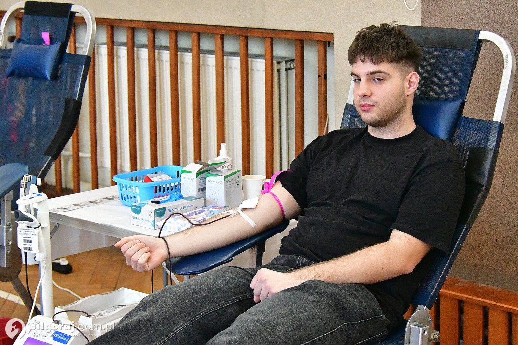 Elektryk naładowany pomaganiem. 72 osoby oddały krew w biłgorajskim RCEZ