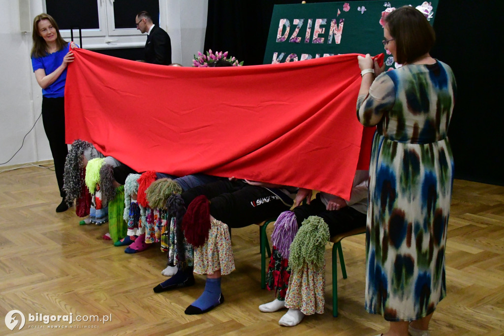 Obchody Dnia Kobiet w Zespole Szkół Specjalnych