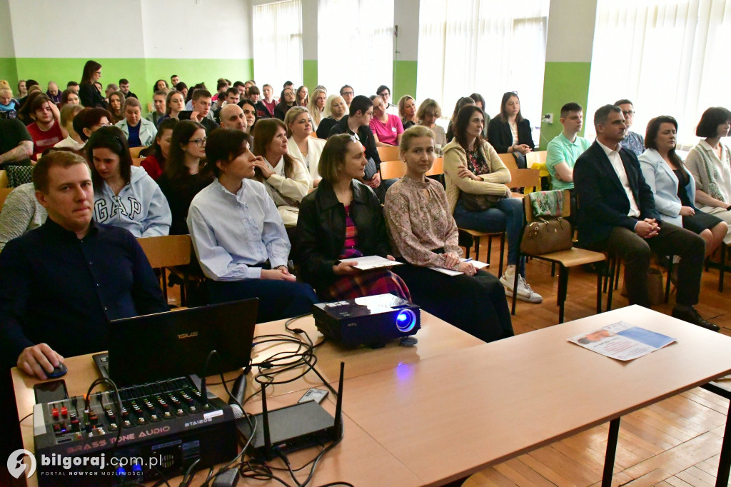 Mistrzowski dotyk w Biłgoraju. Trwa XIII Wojewódzki Turniej Masażu