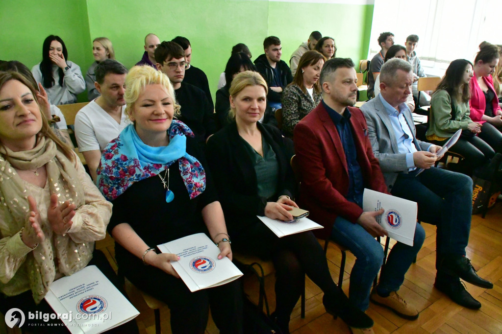 Mistrzowski dotyk w Biłgoraju. Trwa XIII Wojewódzki Turniej Masażu