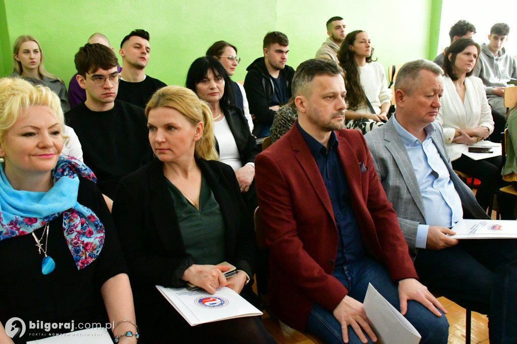 Mistrzowski dotyk w Biłgoraju. Trwa XIII Wojewódzki Turniej Masażu