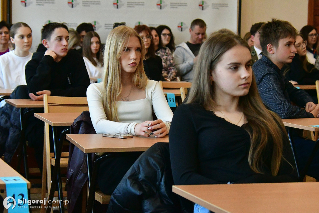 Ortograficzny „orzech” do zgryzienia. 25 lat tradycji dyktanda w RCEZ