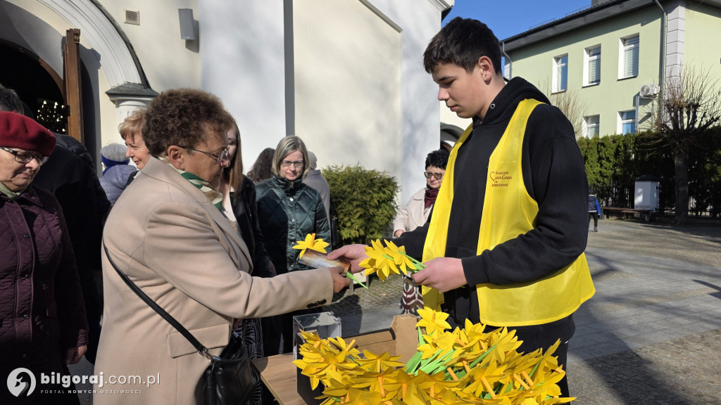 Żonkile nadziei w Biłgoraju. Wsparcie dla Hospicjum Santa Galla