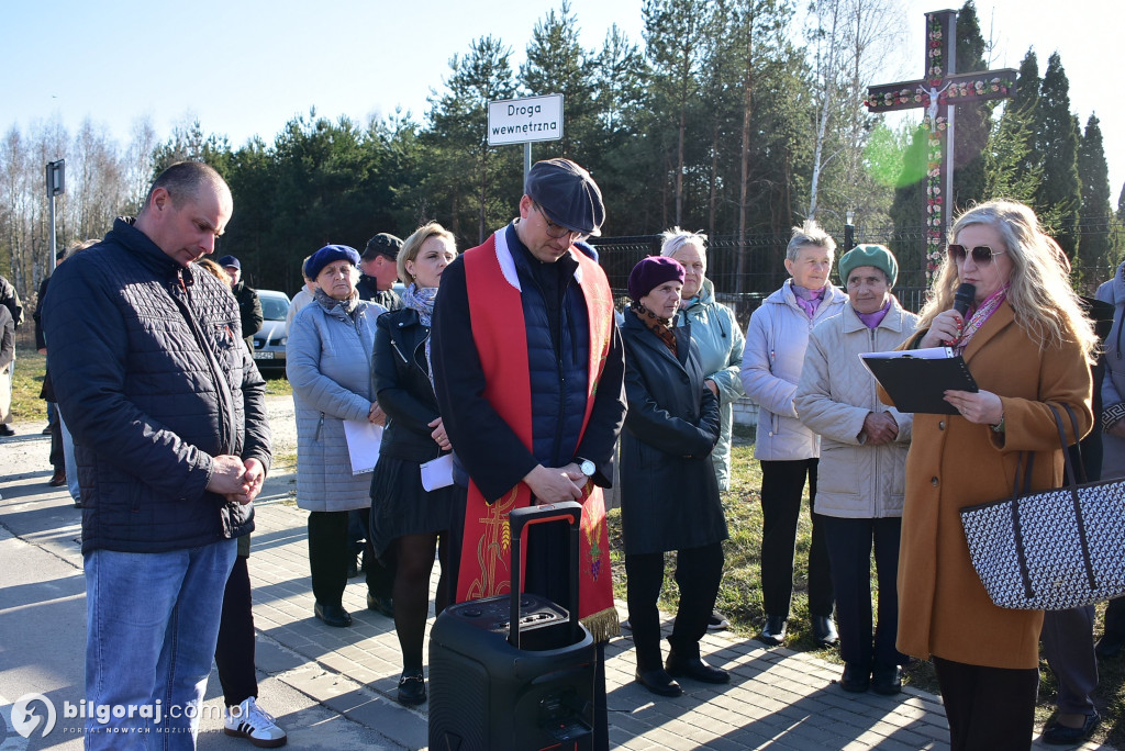 Relacja z Drogi Krzyżowej w Korczowie