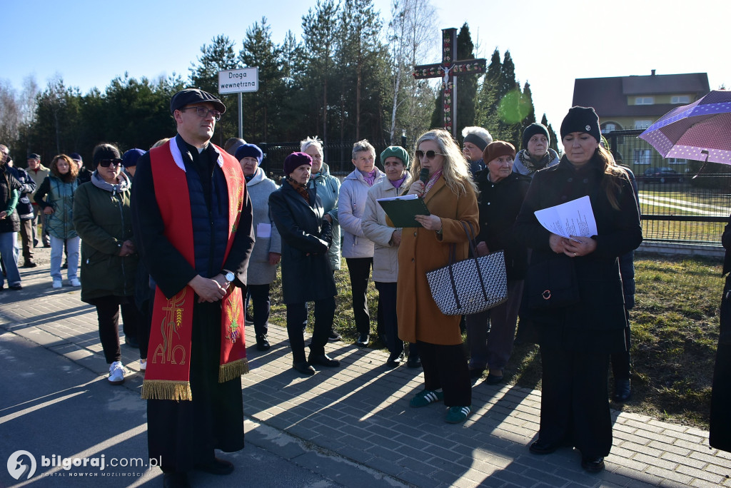 Relacja z Drogi Krzyżowej w Korczowie