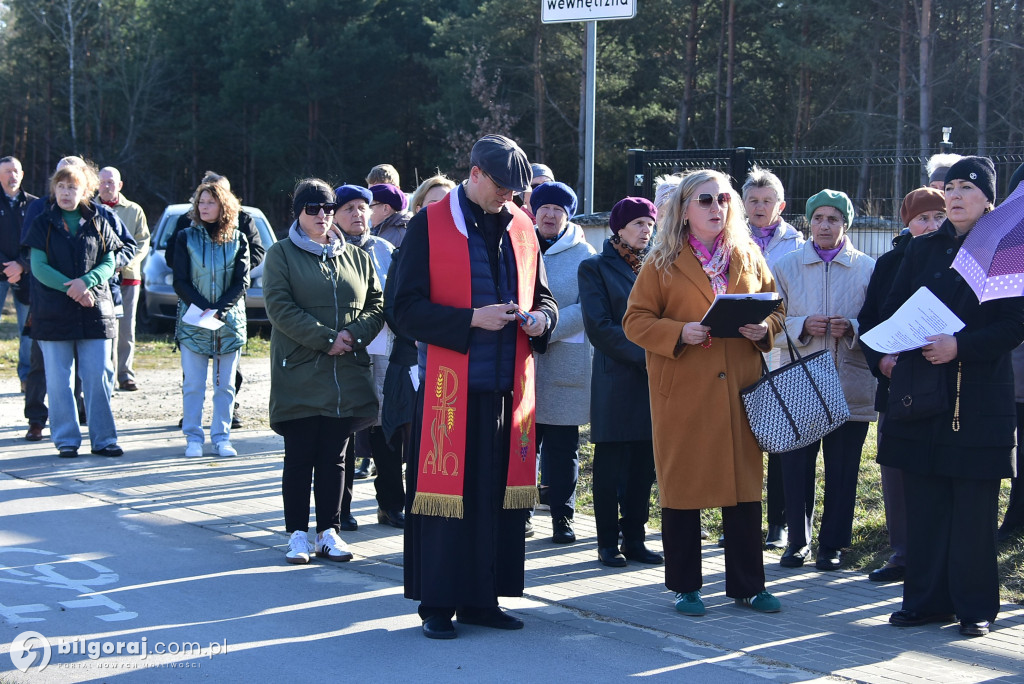 Relacja z Drogi Krzyżowej w Korczowie