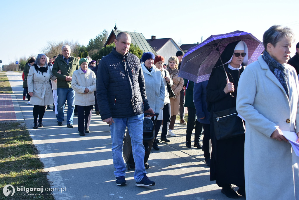 Relacja z Drogi Krzyżowej w Korczowie