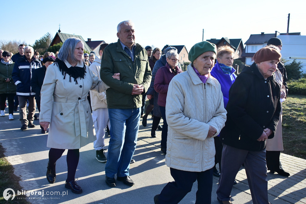 Relacja z Drogi Krzyżowej w Korczowie
