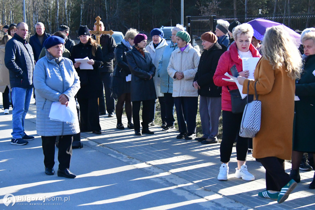 Relacja z Drogi Krzyżowej w Korczowie