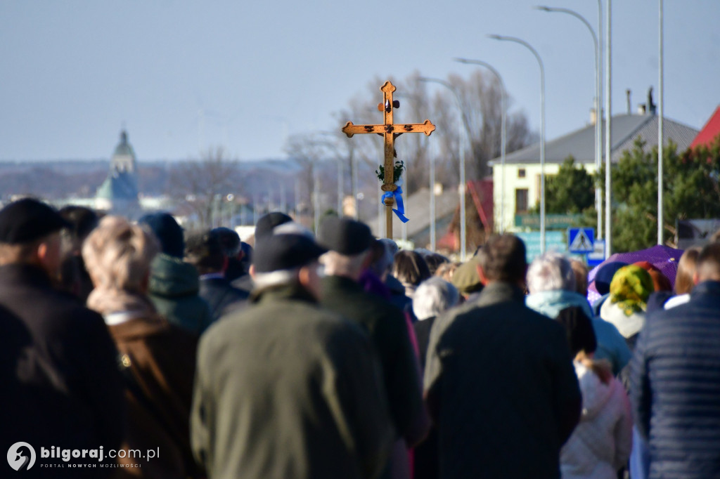 Relacja z Drogi Krzyżowej w Korczowie