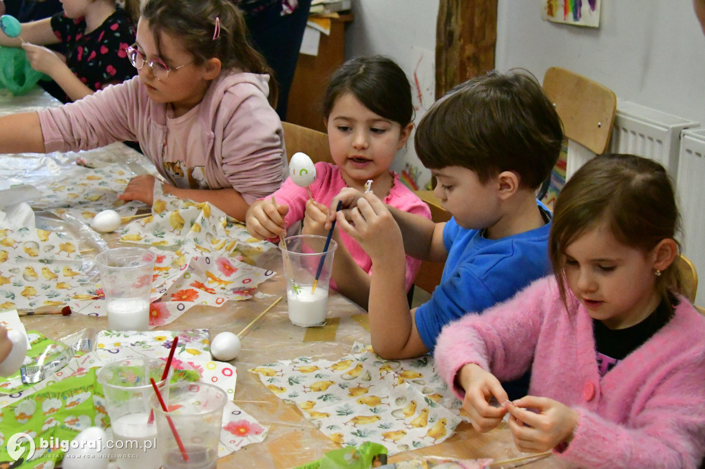 Jubileuszowe warsztaty w Tarnogrodzie. 20 lat pielęgnowania tradycji pisankarskich