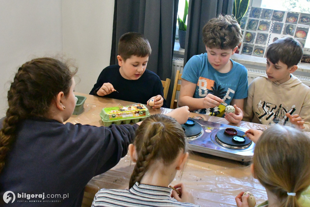 Jubileuszowe warsztaty w Tarnogrodzie. 20 lat pielęgnowania tradycji pisankarskich