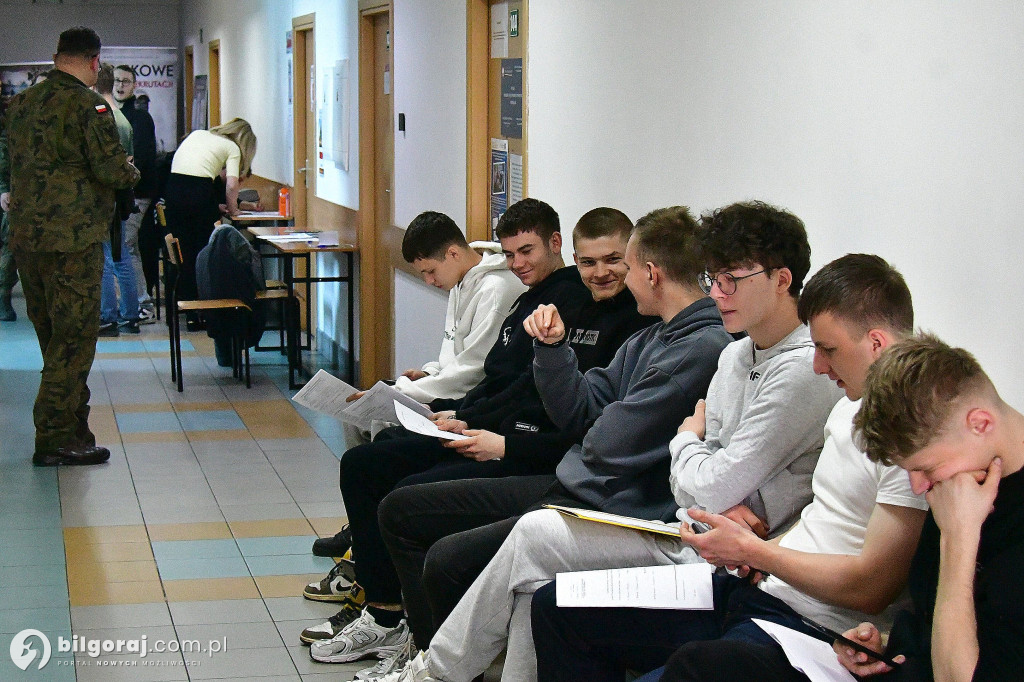 Kwalifikacja wojskowa w Biłgoraju rozpoczęta. Rocznik 2007 staje przed komisją