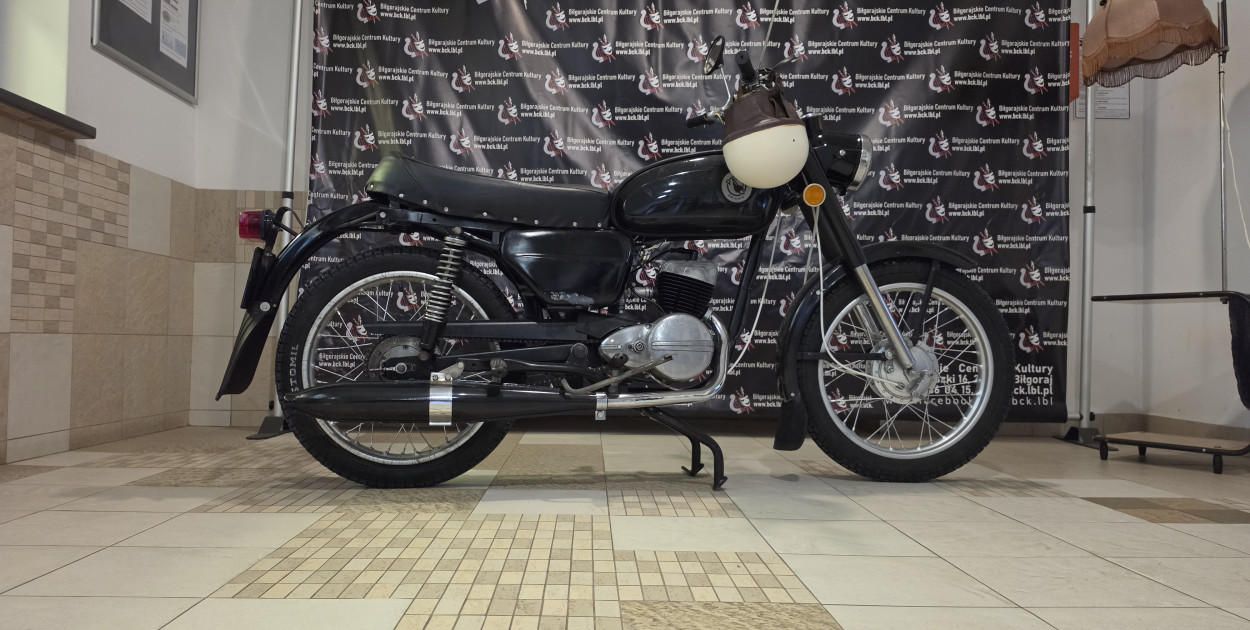 Wielki powrót legendy. Motór po tuningu zachwycił biłgorajską publiczność