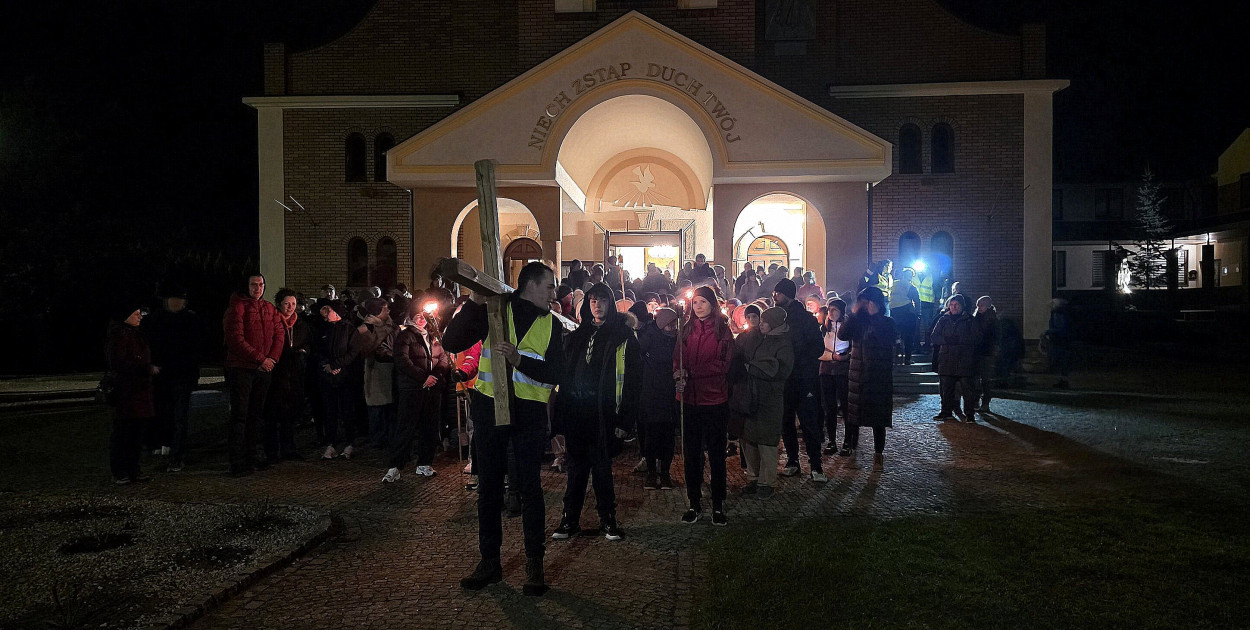 Biłgoraj. III Skautowa Droga Krzyżowa