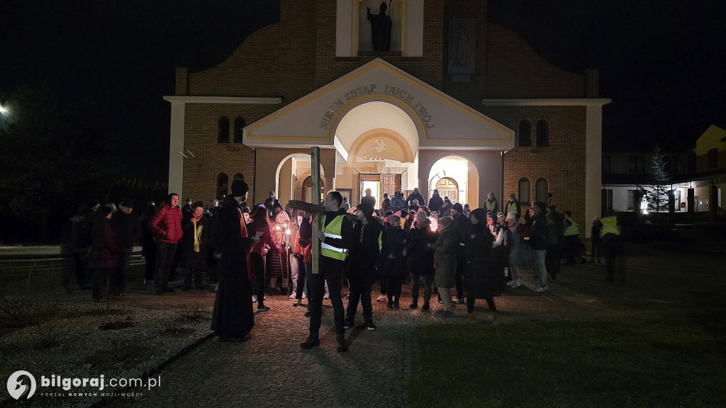 Biłgoraj. III Skautowa Droga Krzyżowa