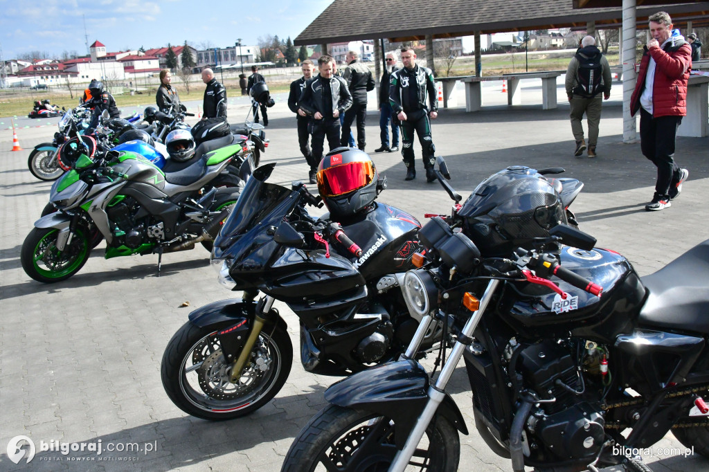 Motomarzanna 2026: Sto maszyn i jeden cel. Biłgoraj otworzył sezon motocyklowy