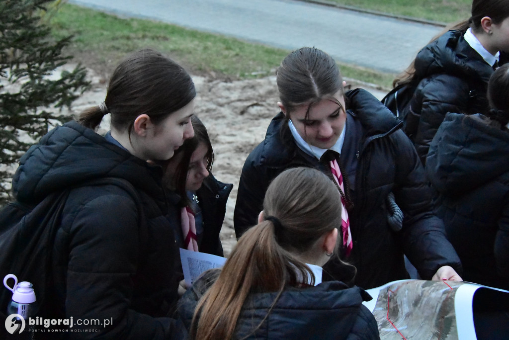 IV Harcerska Droga Krzyżowa z parafii św. Apostołów Piotra i Pawła