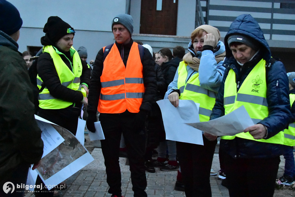 IV Harcerska Droga Krzyżowa z parafii św. Apostołów Piotra i Pawła